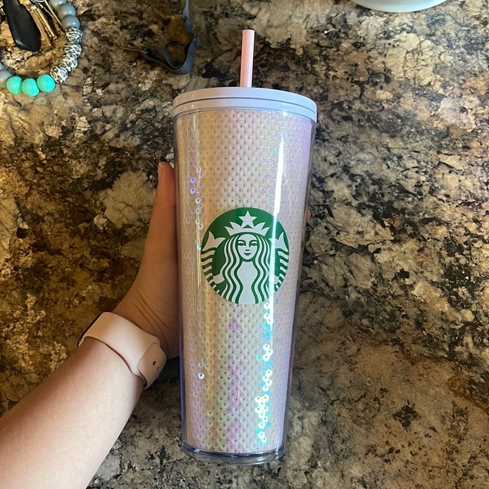 Venti Starbucks cup